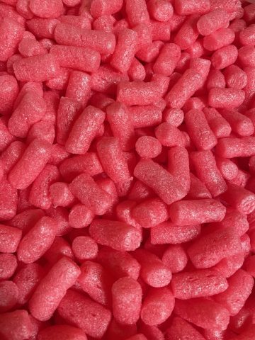 Wypełniacz biodegradowalny Różowy 90L SKROPAK